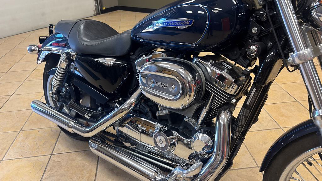 Sportster® 1200 Custom 