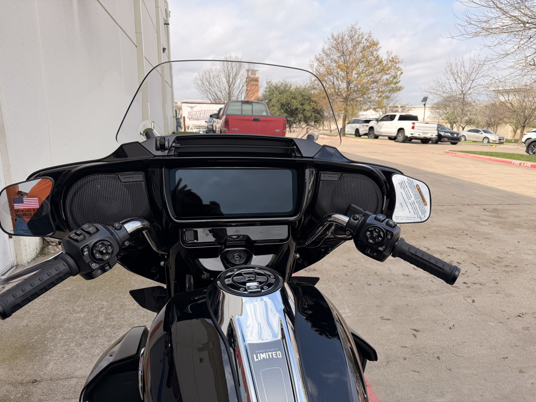 Street Glide® 3 Limited