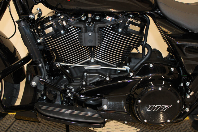 Street Glide®