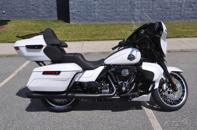 Street Glide® Limited
