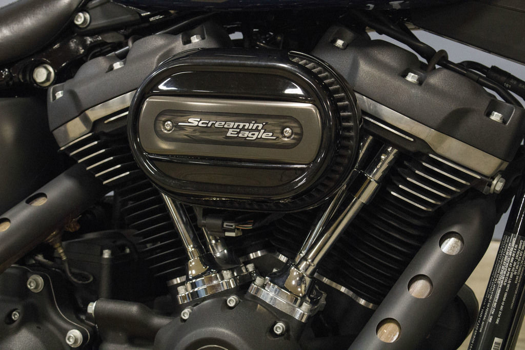 Softail® Street Bob®