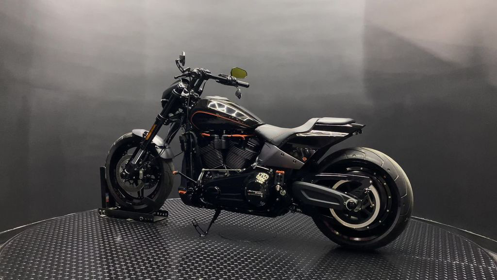 Softail® FXDR® 114