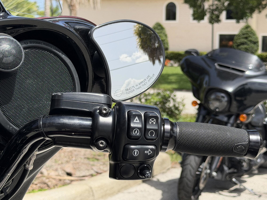 Street Glide® Special