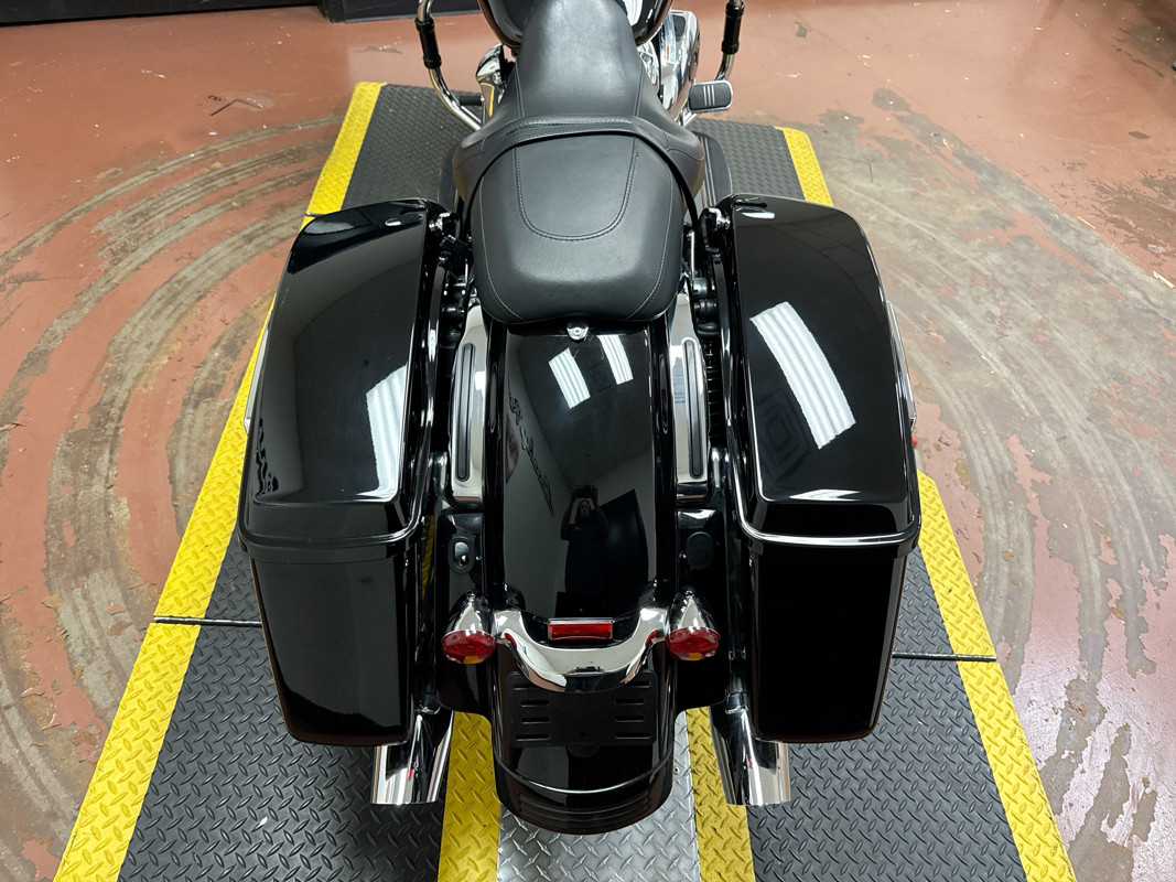 Road Glide®