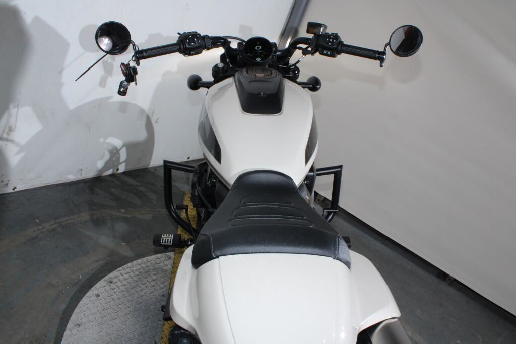 Sportster® S