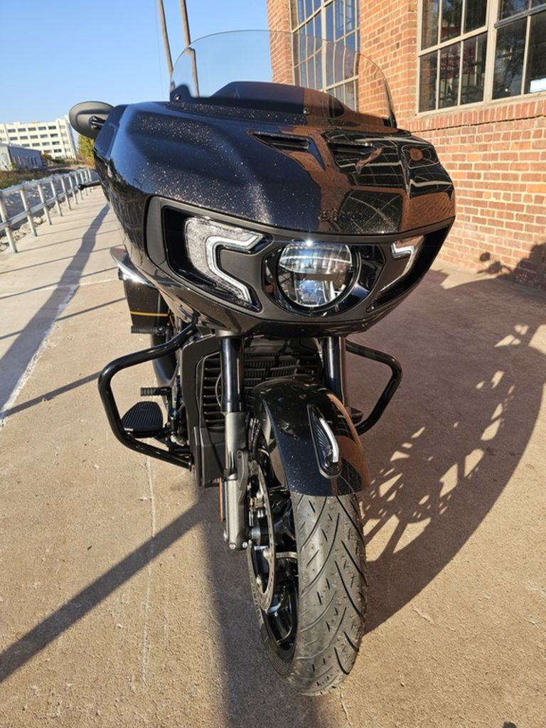 Challenger Dark Horse 112