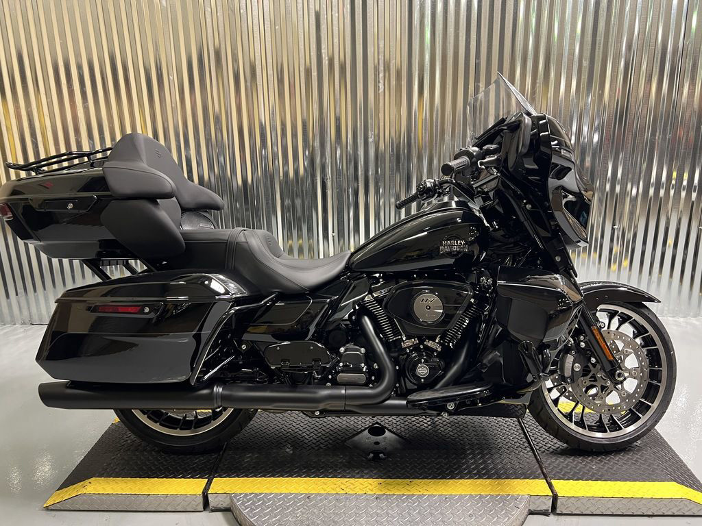 Street Glide® Limited