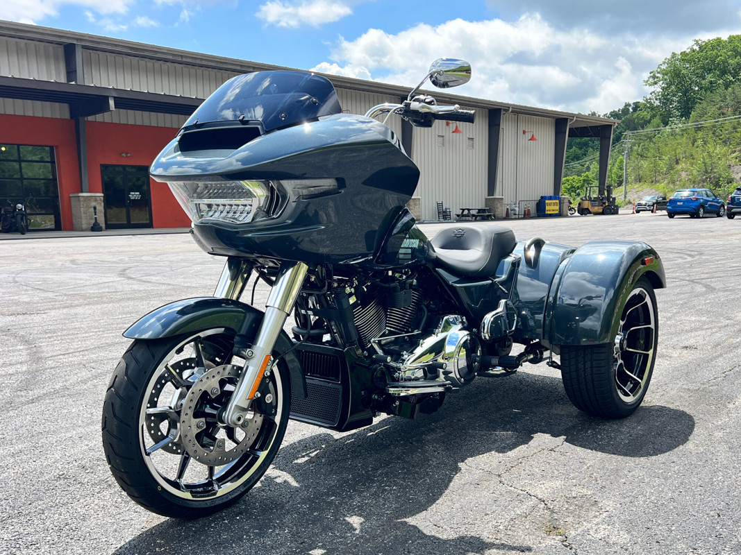 Road Glide® 3
