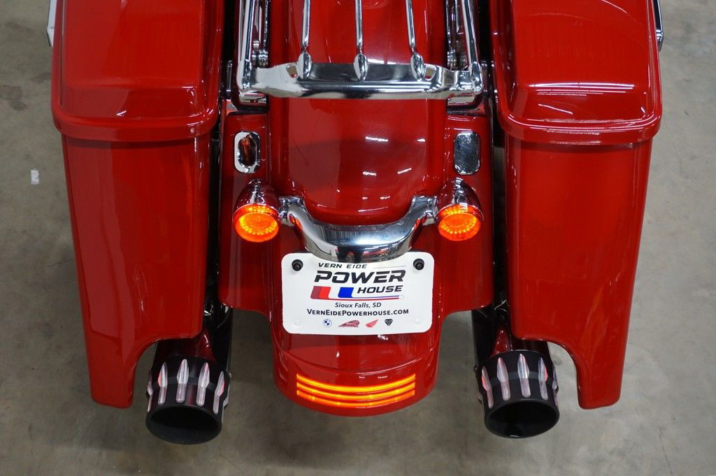Road Glide®