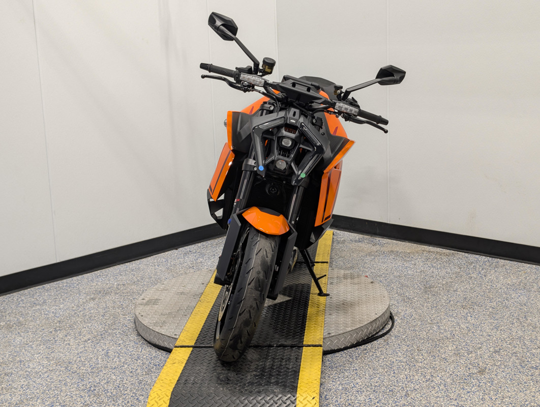 1390 Super Duke R