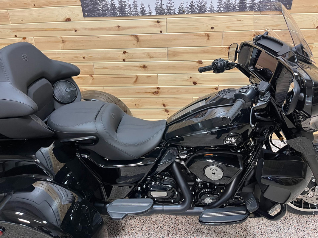 Street Glide® 3 Limited