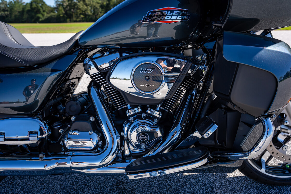 Road Glide®