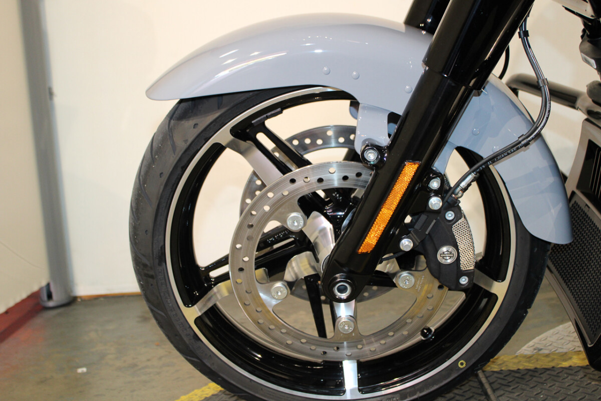 Road Glide®