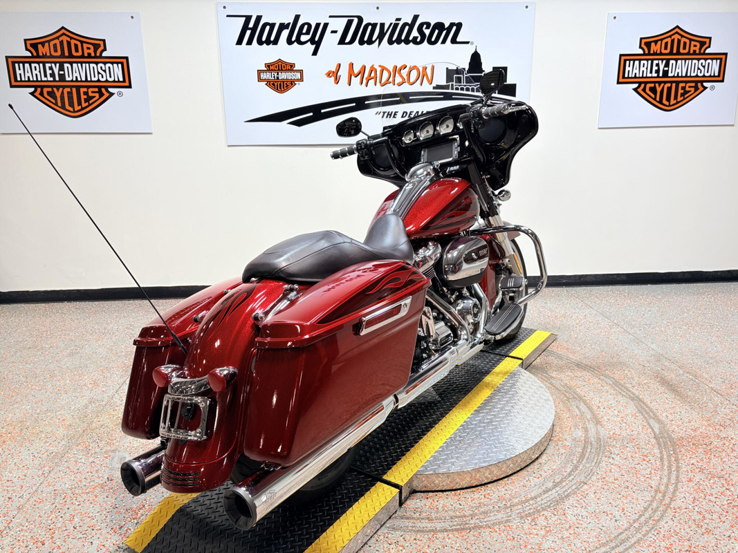 Street Glide® Special