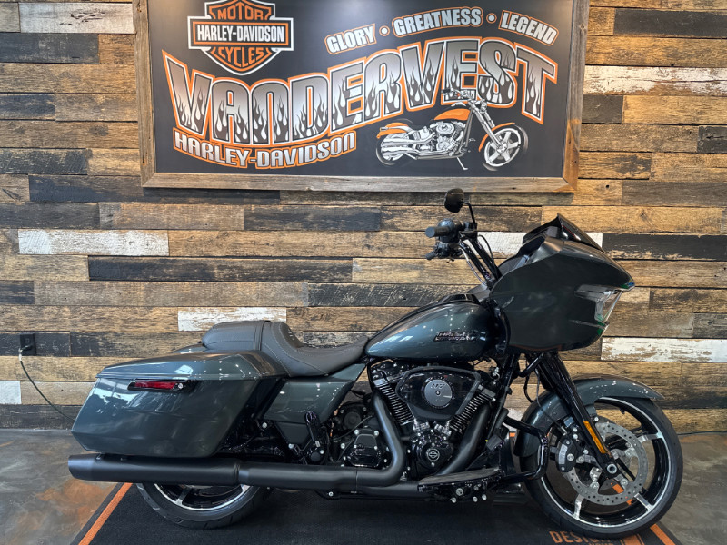 Road Glide®