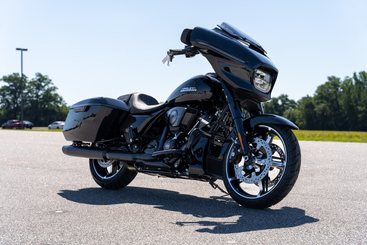 Street Glide®