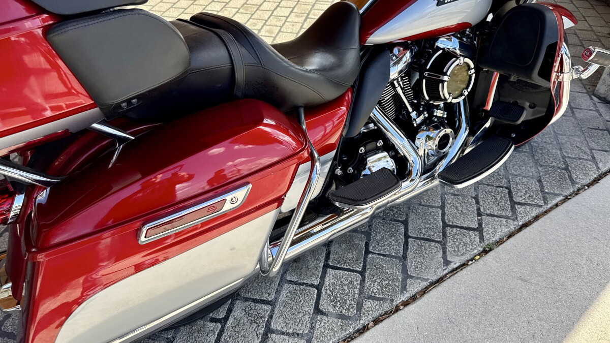 Road Glide® Ultra