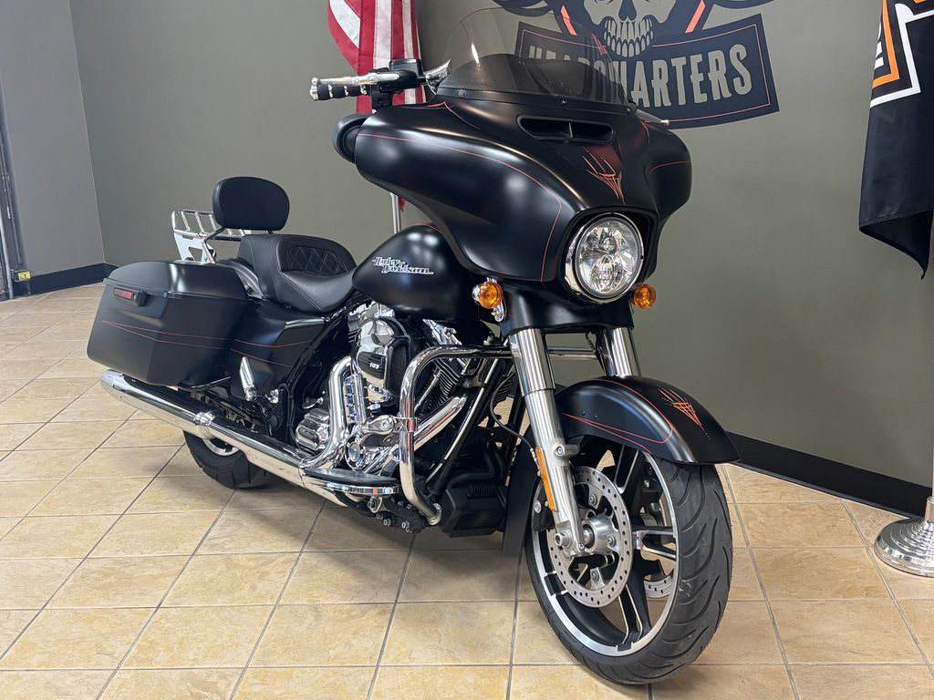 Street Glide® Special