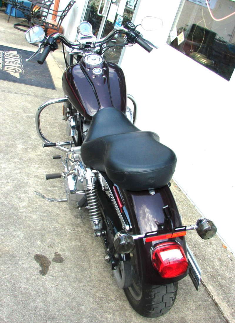 Dyna® Super Glide® Custom