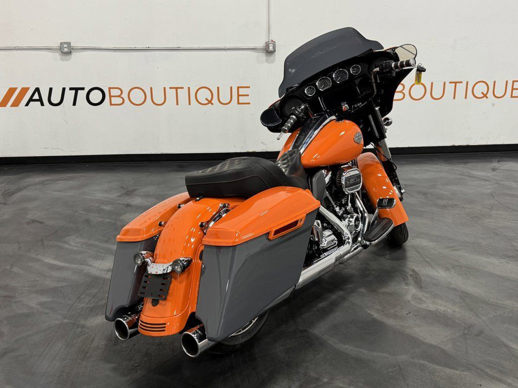 Street Glide® Special