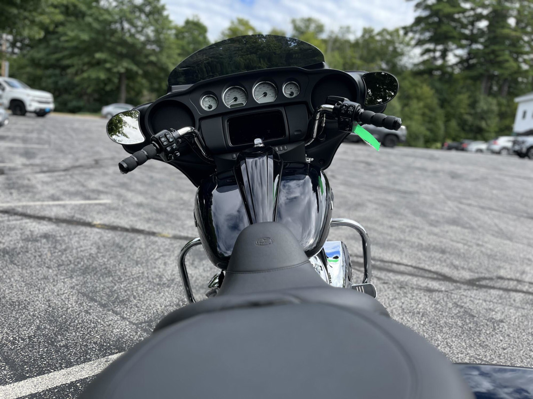 Street Glide®