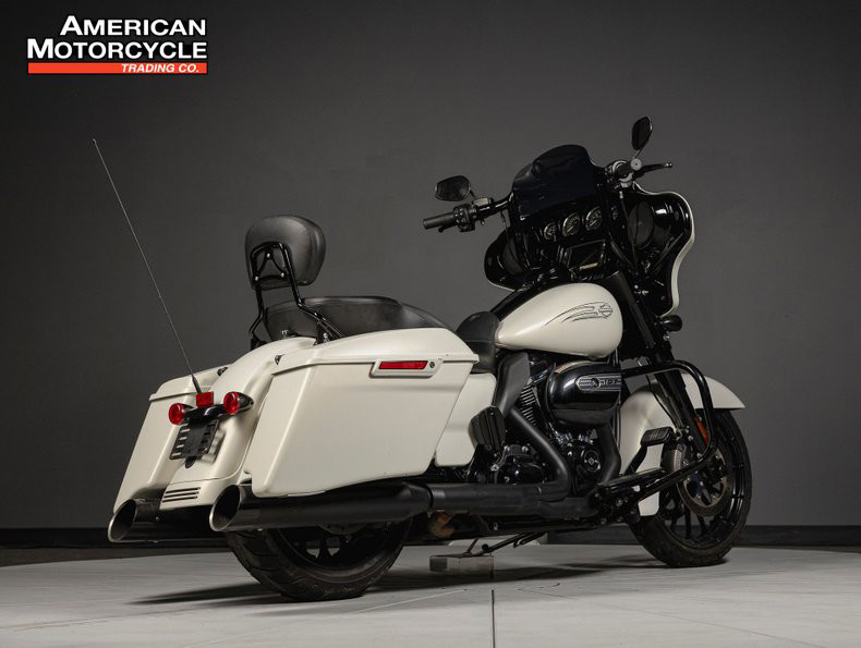 Street Glide® Special