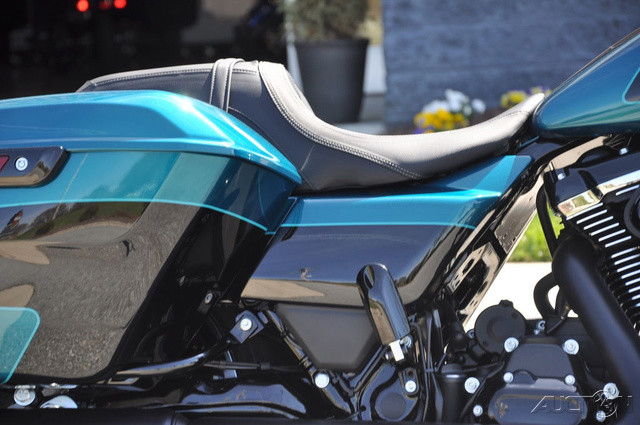 Road Glide®