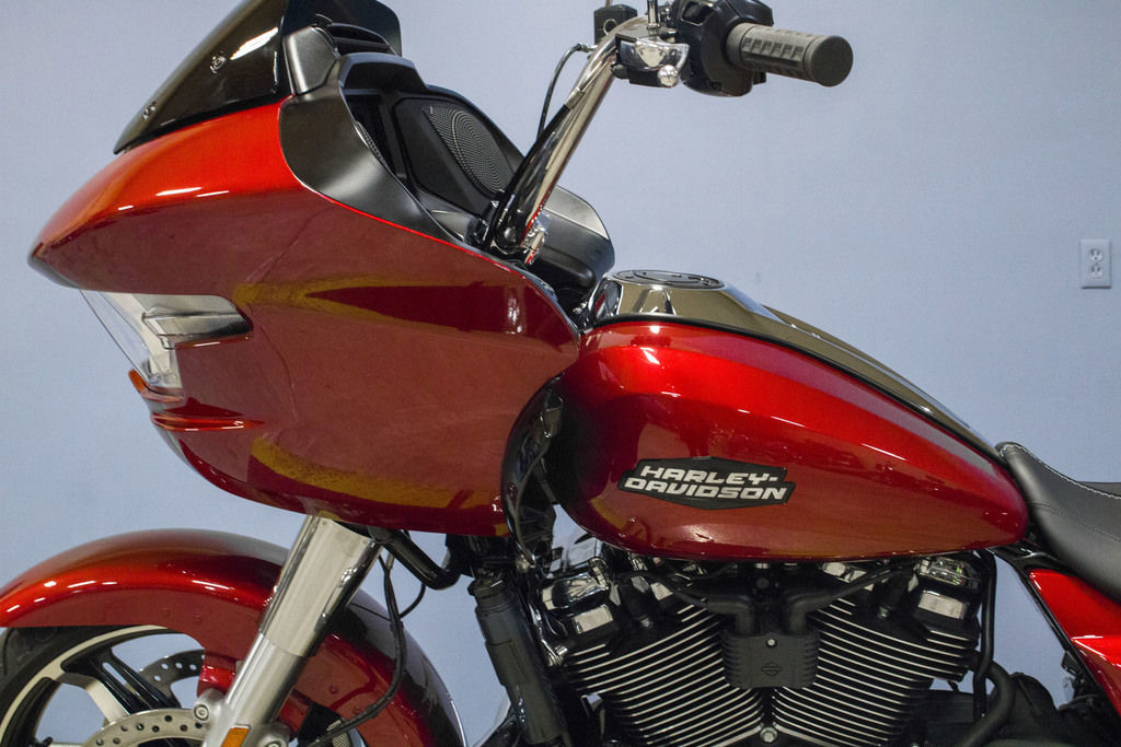 Road Glide®