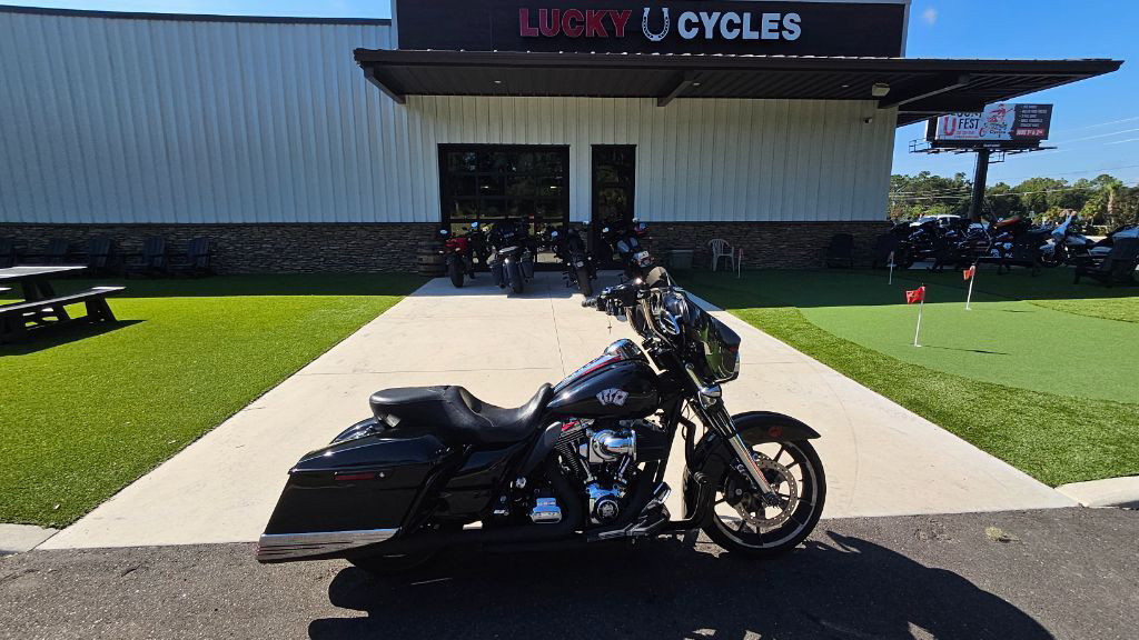 Street Glide® Special