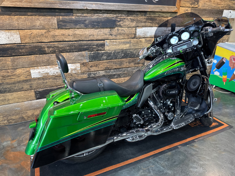 CVO™ Street Glide®