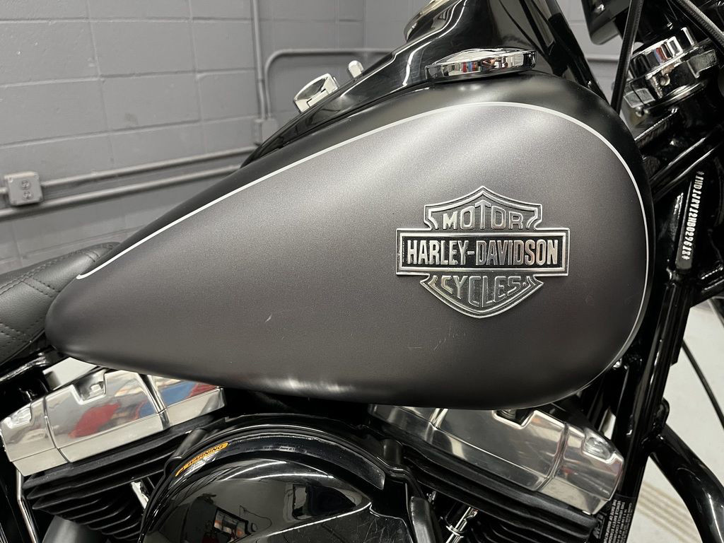 Softail® Slim®