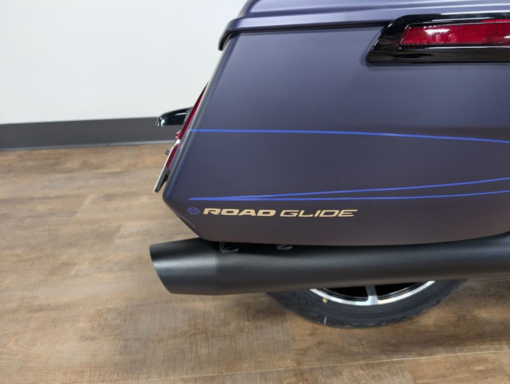 Road Glide®
