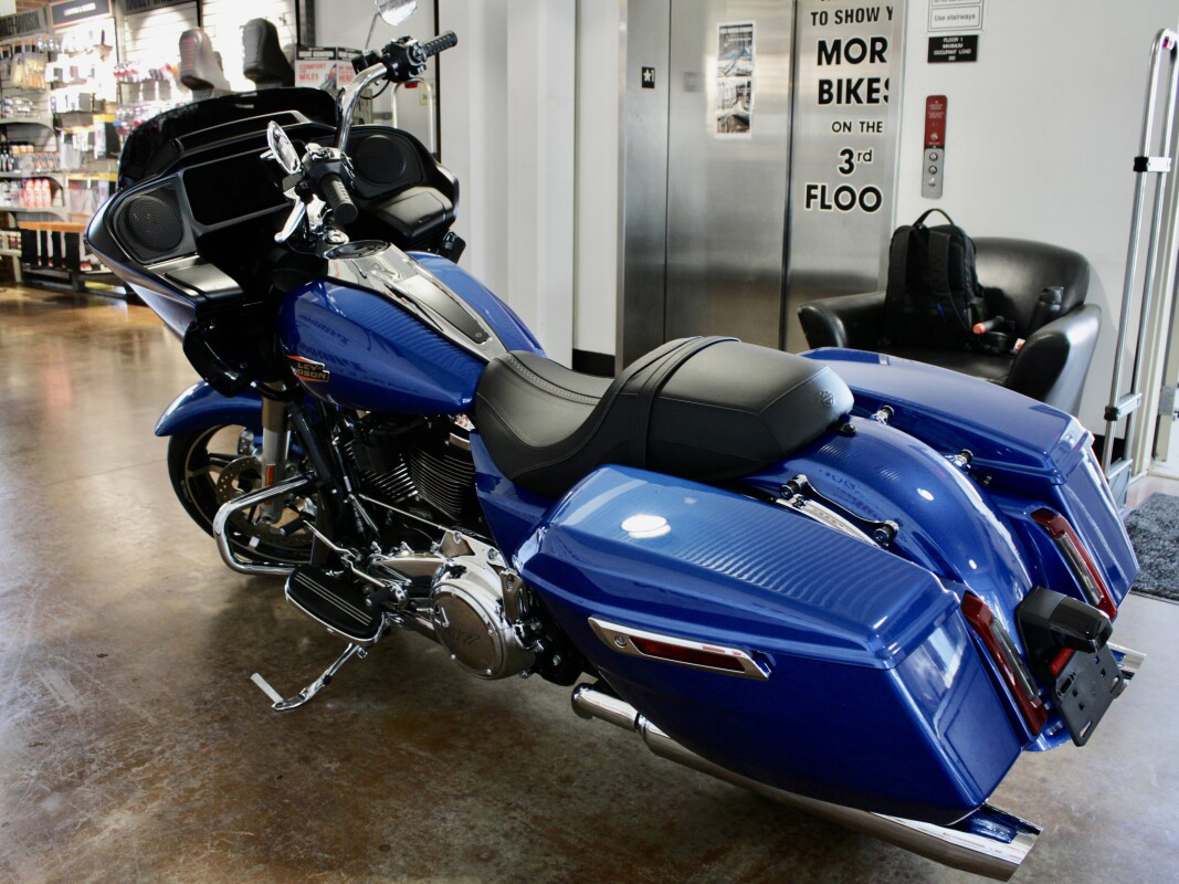 Road Glide®