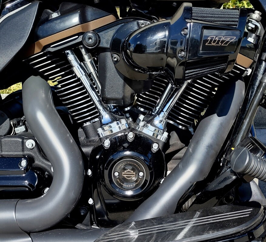 Street Glide® ST
