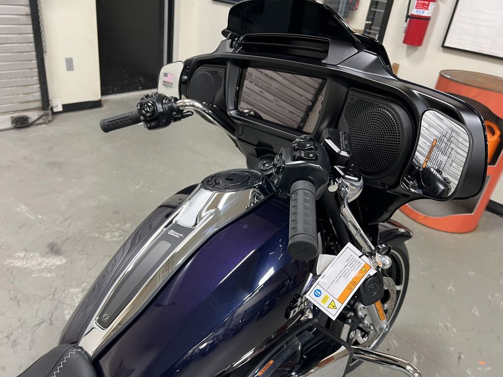 Street Glide®