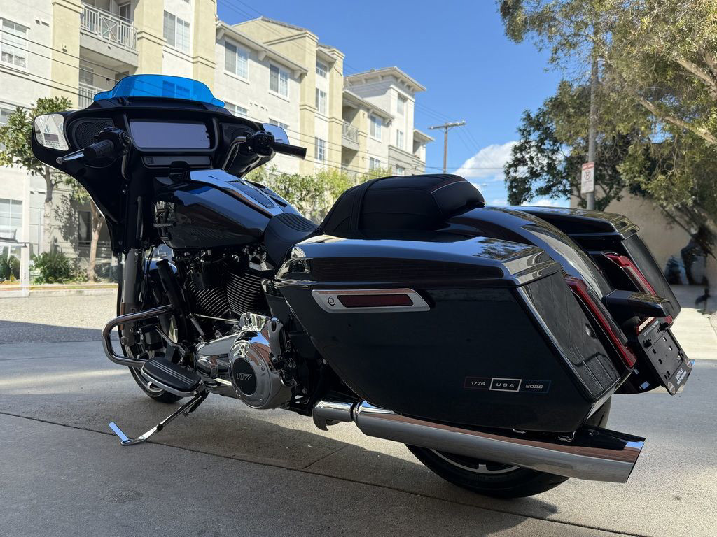 Street Glide®