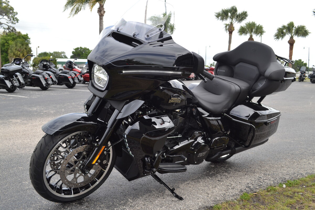 Street Glide® Limited