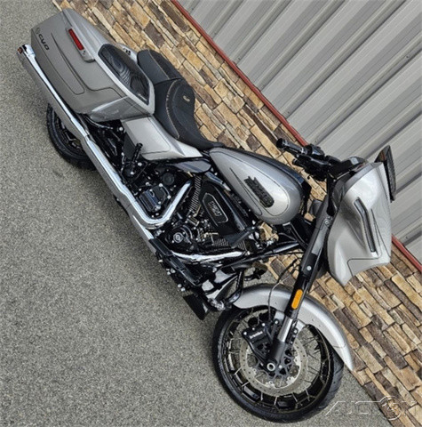 CVO® Street Glide®