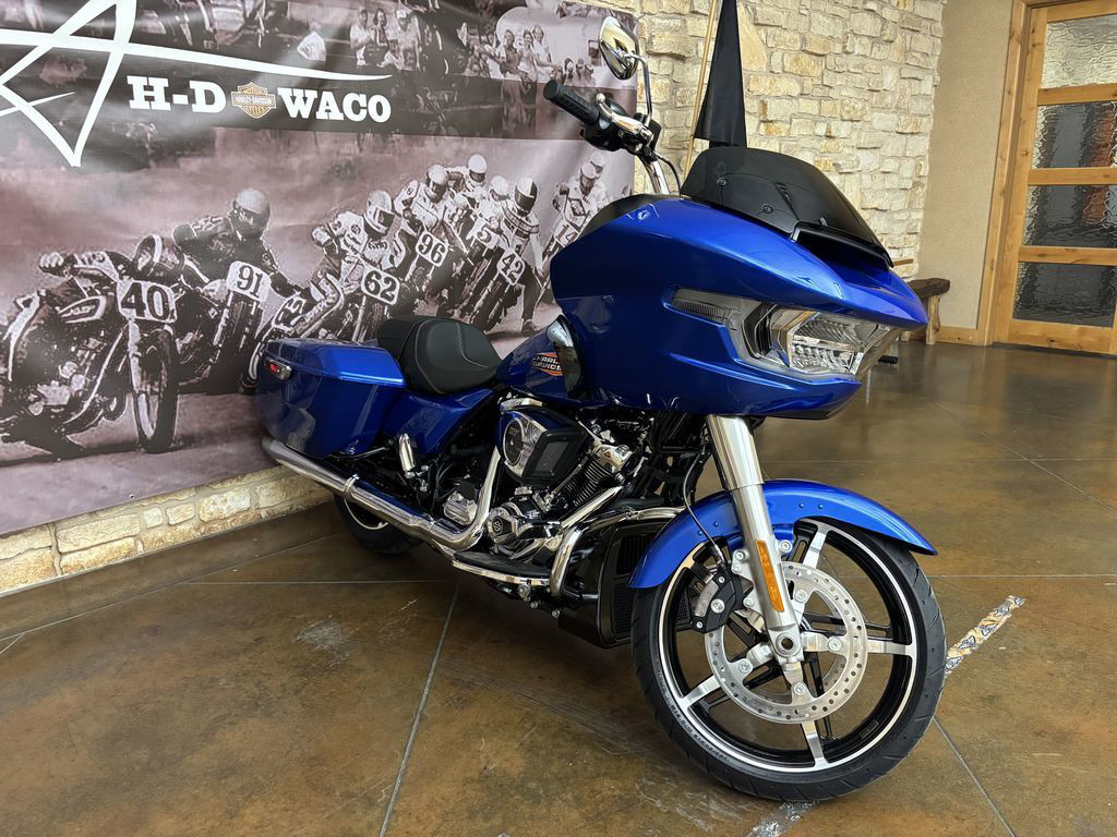 Road Glide®