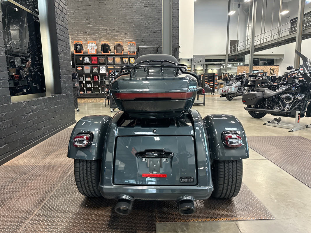 Street Glide® 3 Limited