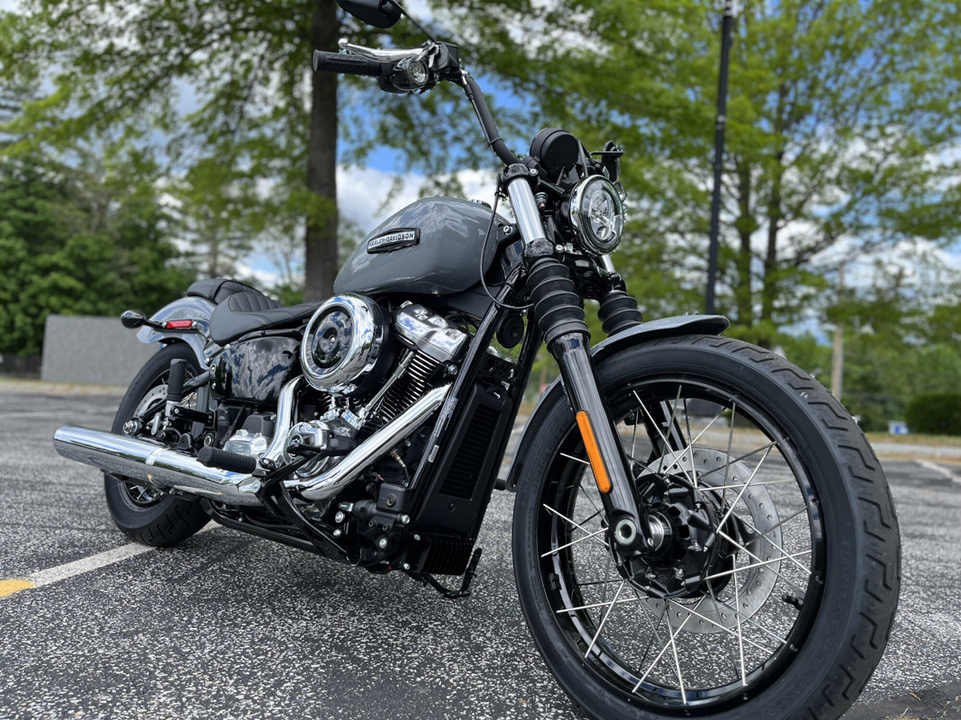 Street Bob®