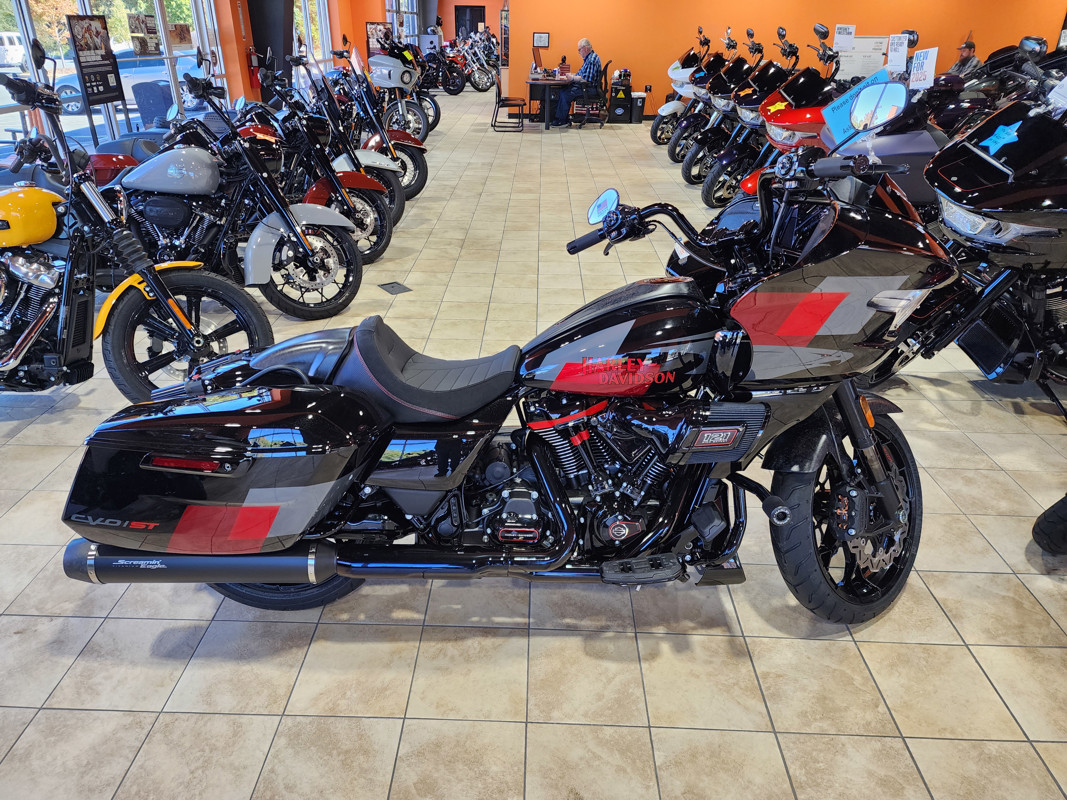 CVO® Road Glide® ST