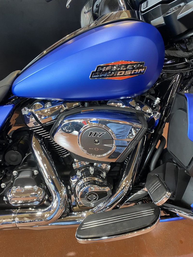 Street Glide®