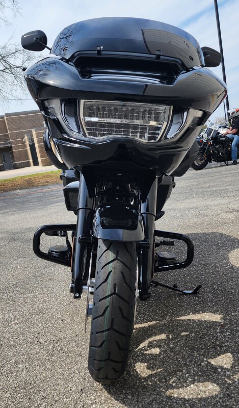 Road Glide®
