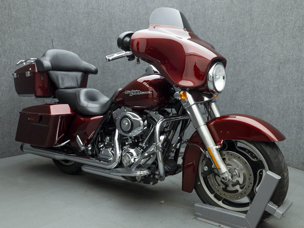 Street Glide®