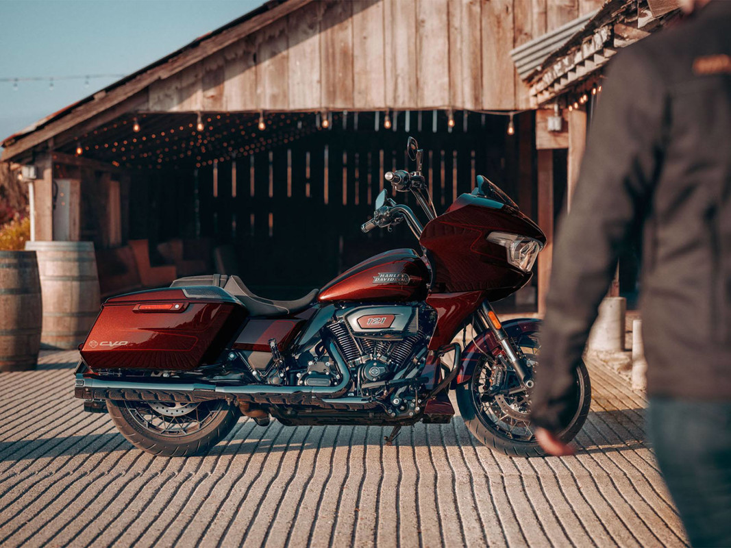 CVO® Road Glide®
