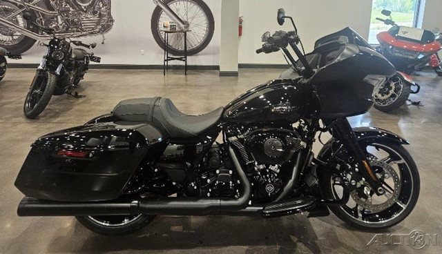 Road Glide®