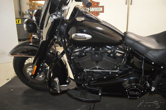 Heritage Classic 114