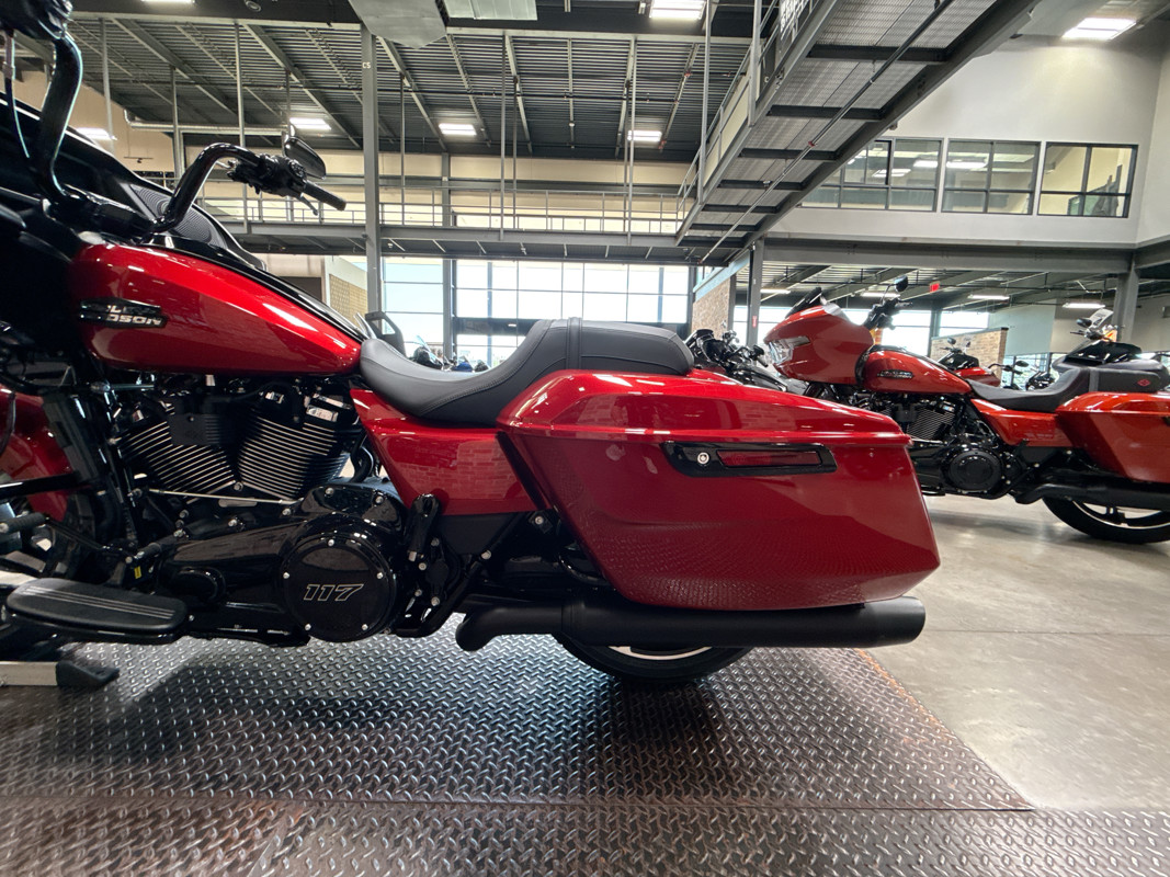 Road Glide®