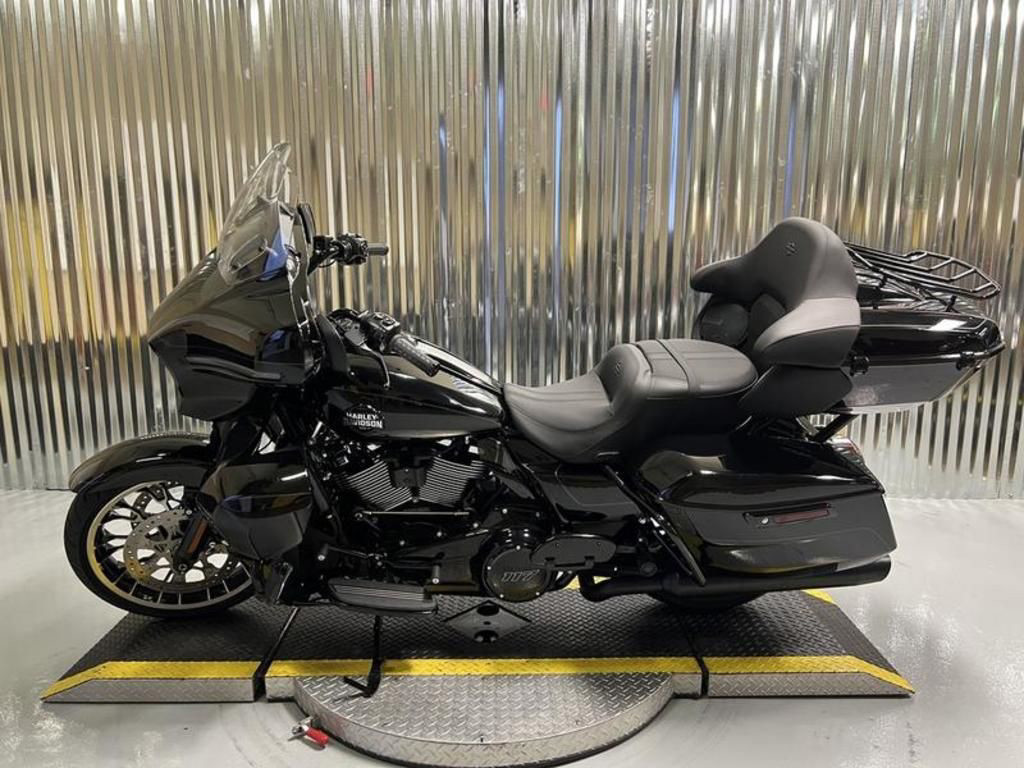 Street Glide® Limited